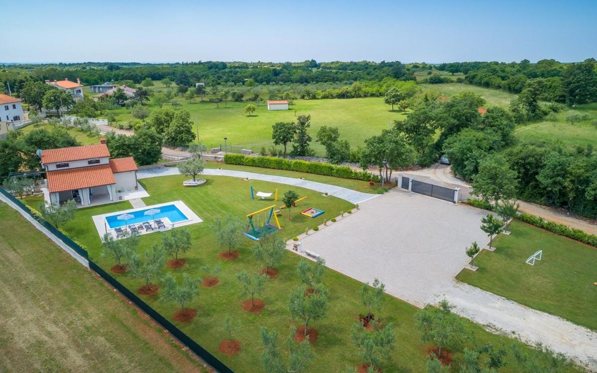 Villa Zara Marčana Exterior foto